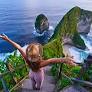 10 Destinasi Wisata Viral di Indonesia yang Wajib Dikunjungi Tahun Ini
